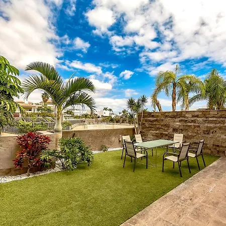 Villa Premium & Luxury Villas Habitats Del Duque *