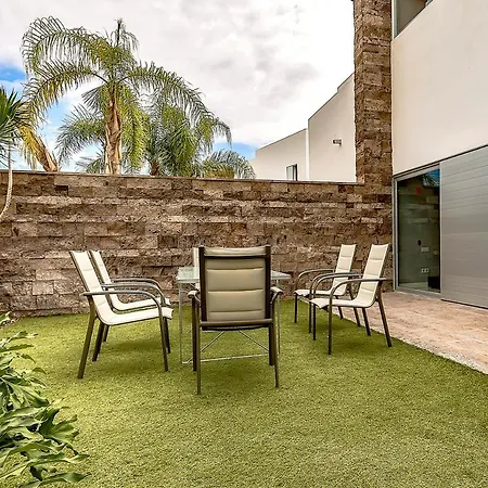 Premium & Luxury Villas Habitats Del Duque Villa