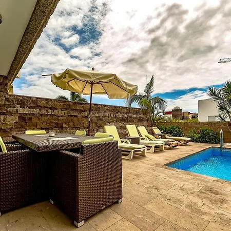 Premium & Luxury Villas Habitats Del Duque Villa